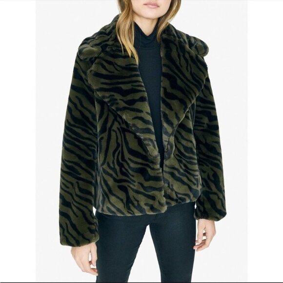 NEW Anthropologie Sanctuary Green Zebra Print Faux Fur Jacket Size Medium - Picture 3 of 16